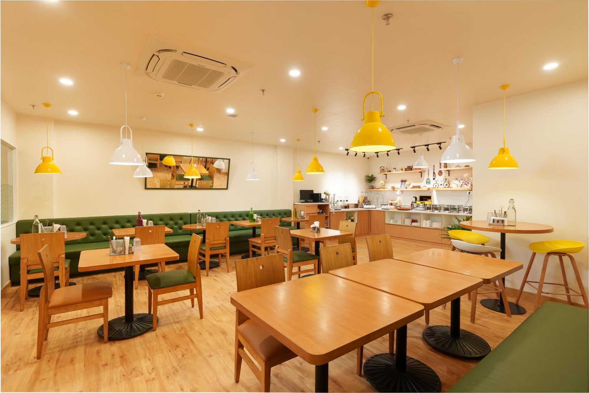 Bloom Boutique - Connaught Place Area New Delhi Exterior photo